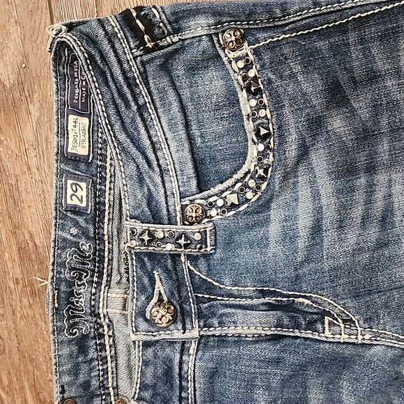 Wm Miss Me JE5014T44L straight leg jean size 29W x 33 I - Picture 2 of 9